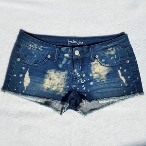SOLD - London Jean Shorts Size 6 Denim 30 Bleach Spot Fading Raw Hem Denim